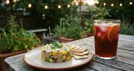 Tartar de atún y mango: la cena ligera ideal para combatir la ola de calor