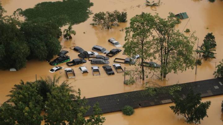 Casi 600 muertos en el temporal que mantiene bajo el agua Indonesia, Tailandia y Sri Lanka
