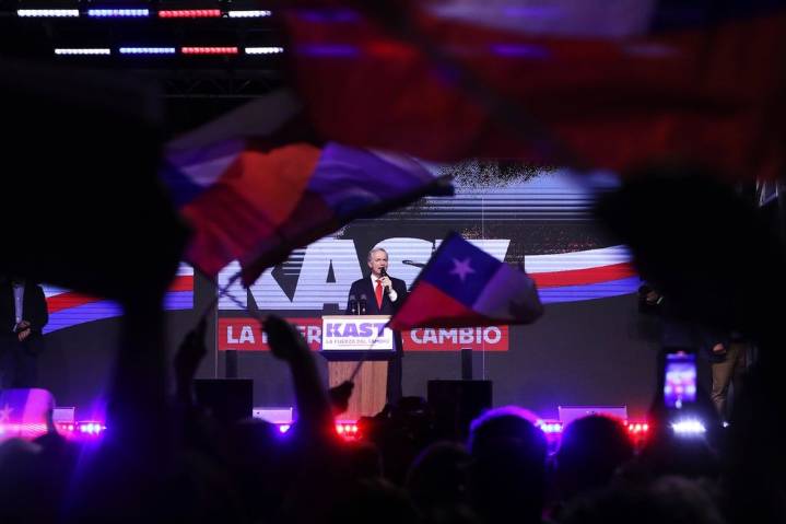Chile’s hard-right holds the upper hand as presidential election goes to a tense runoff – Winnipeg Free Press