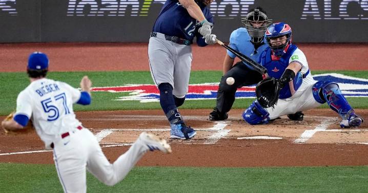 Josh Naylor credits Seattle Mariners clubhouse dog Tucker for making him feel at home