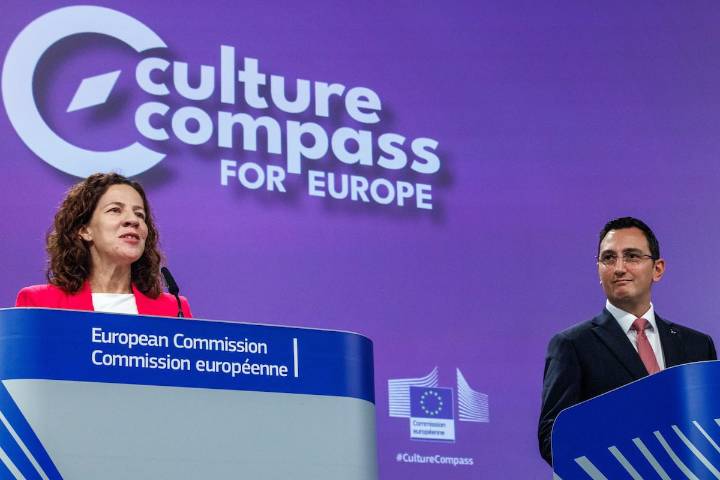 Bruselas quiere reforzar los derechos laborales y la libertad creativa de los artistas en la UE