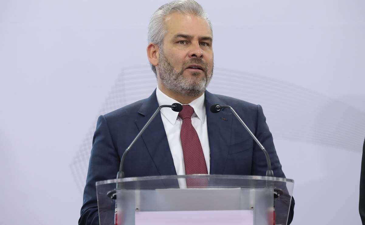 VIDEO: la ruta del agresor del alcalde Carlos Manzo para llegar a él; se hospedó en un hotel cercano al lugar del asesinato