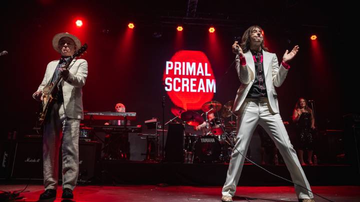 Primal Scream lideró una ceremonia entre el rock y el dance