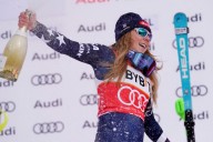 Shiffrin wins 2nd straight World Cup slalom of Olympic season