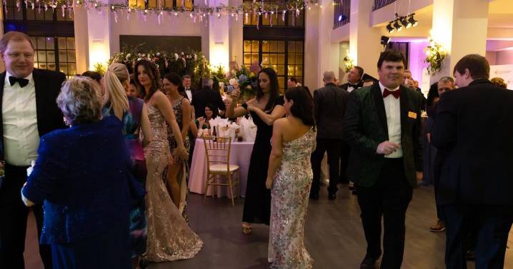 Benefit gala transports Columbia to Oz