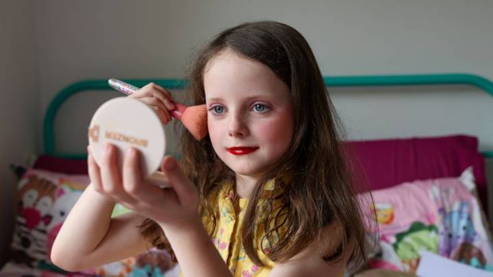 Mecca Beauty Loop: Retailer defends signing up children without parental consent despite risks