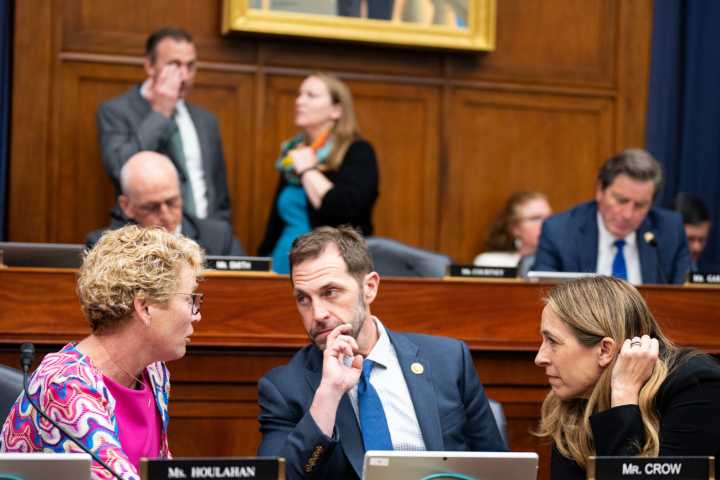 For female veterans in Congress, it’s a small club 