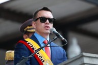 Presidente de Ecuador viajará otra vez a EEUU