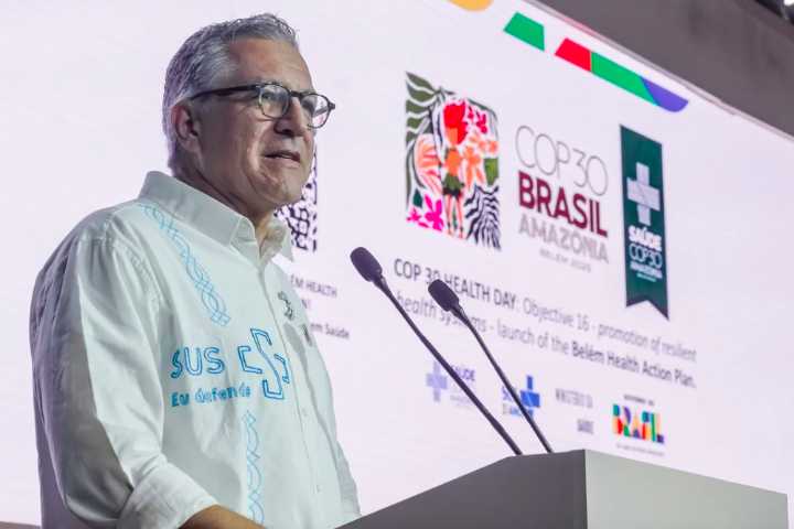COP30: Brasil lanzó el primer plan internacional de adaptación climática centrado en la salud
