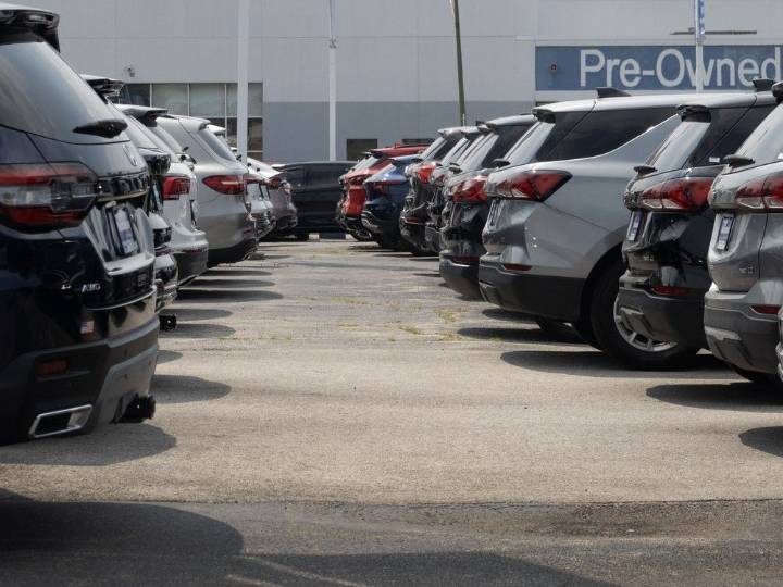 Edmonton's AutoCanada revenues down $200M as auto sales stall