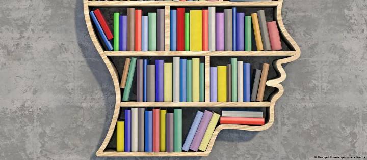 Adriana Pacheco: “La literatura escrita por mujeres en América Latina vive un momento grandioso”