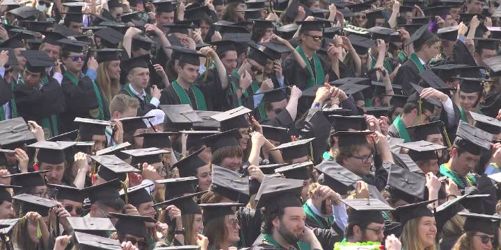 Vermont program offers $5K in loan forgiveness to graduates who stay and work in
