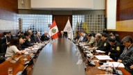 Perú advierte que "se está gestando una crisis migratoria" en la frontera con Chile