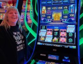 Mass. casino winner: $2 slot machine bet ends in jackpot prize