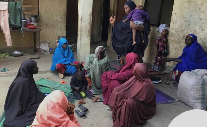 Rescatan a más de 20 niñas que fueron secuestradas en escuela en Nigeria