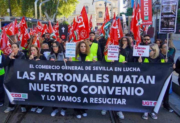 CCOO llama a la huelga en el comercio de Sevilla durante el Black Friday y Navidad
