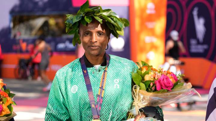 Mujer Rompe Récord en el Maratón de Nueva York 2025; Estos Fueron los Ganadores