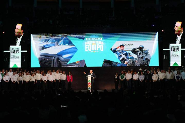 Gobernador Manolo Jiménez Salinas cumple dos años de gestión en Monclova