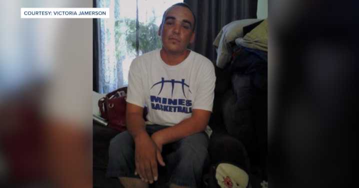 Mother holds onto hope 11 years after son's disappearance during Thanksgiving