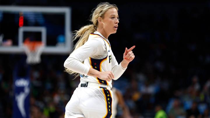 Caitlin Clark 'enforcer' puts Indiana Fever on notice with contract demand as WNBA talks take fresh twist