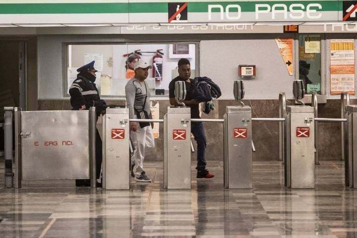 En intento de asalto, hieren a policía afuera de estación Ecatepec de la línea B