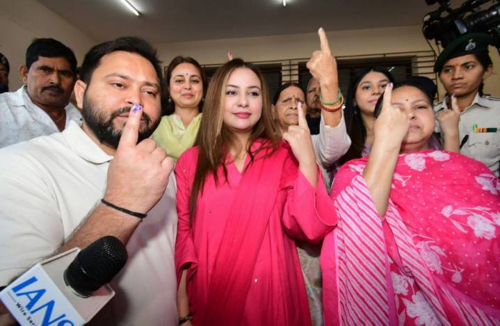 'Historic turnout': Bihar records 64.66 pc polling in 1st phase, CEC says highest since 1951