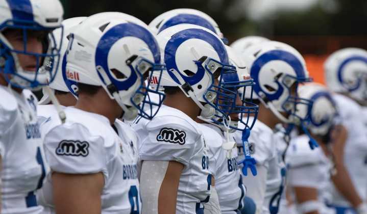 ¿Vetado de por vida? Jugador de Borregos de Monterrey pisa a un rival y anuncian castigo