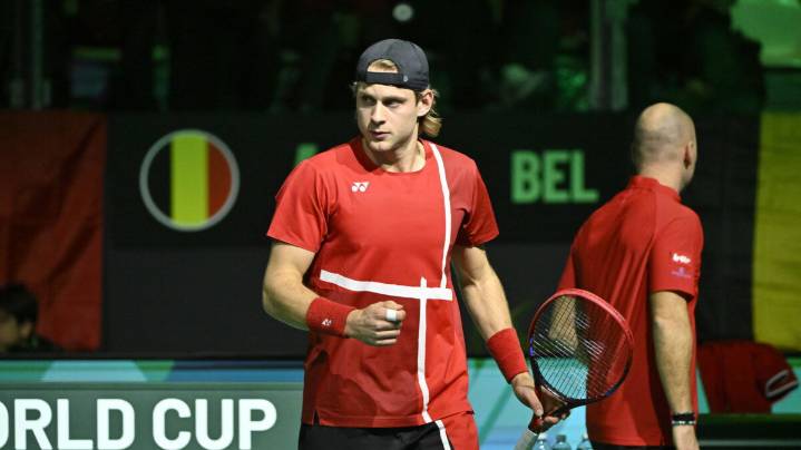 Zizou Bergs Leads Belgium to Book First Semi-Final Spot at Davis Cup