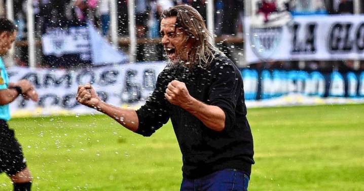 Cipolletti confirmó la renovación del Chango Cravero para el Federal A 2026