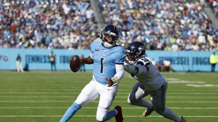 Titans interim HC Mike McCoy sees Cam Ward's work "starting to pay off"