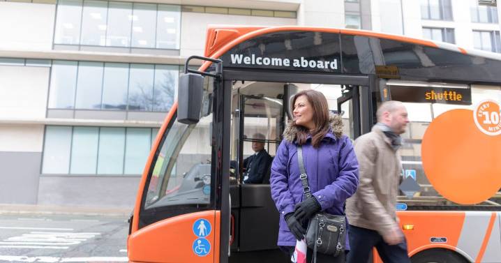 Free bus pass age to rise in England 2026 in blow to pensioners
