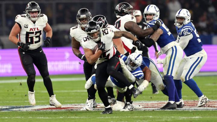 Tyler Allgeier Sets New Career High With Touchdowns Against Colts