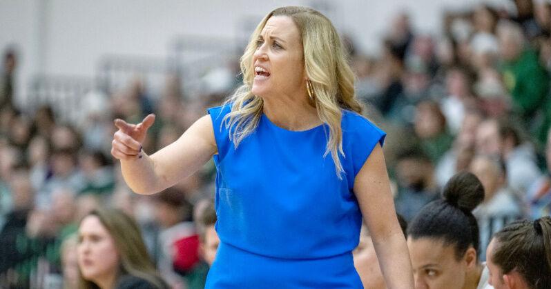 UAlbany women's basketball rolls past Siena to regain Albany Cup