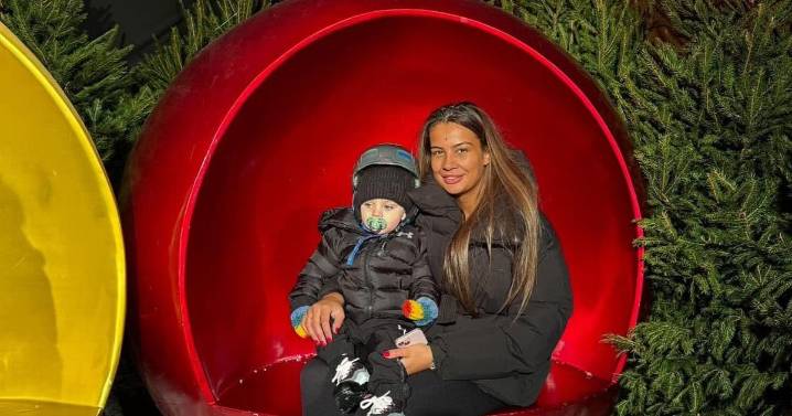 Support floods in after mum, 22, is killed in horror crash that left 5 hospitalised