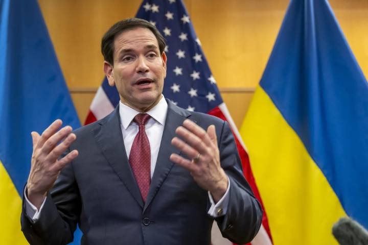 Estados Unidos designa al Cartel de los Soles como organización terrorista...