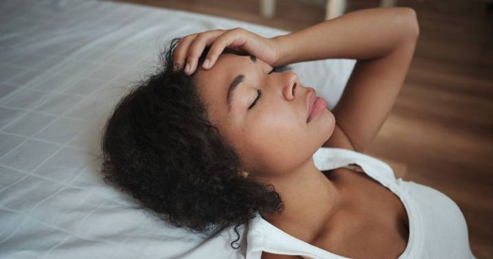 Warning sign you have flu and not cold as NHS warns of 'concerning rise' in cases