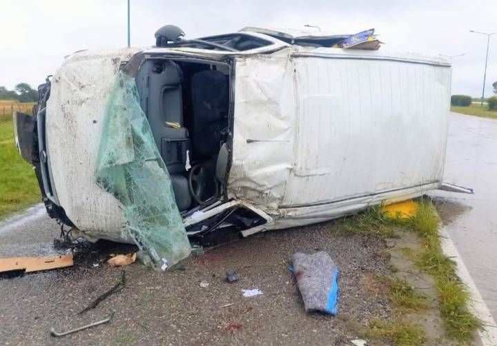 Tres heridos en accidentes viales bajo la lluvia en San Luis
