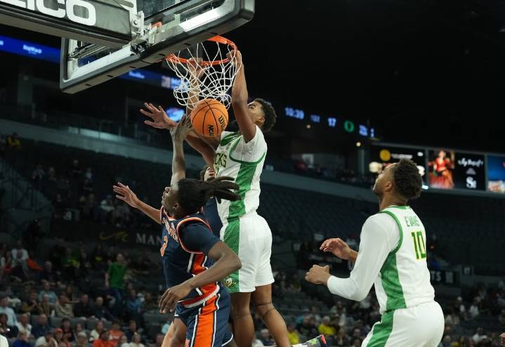 Deadspin | Tahaad Pettiford, No. 21 Auburn pull away from Oregon in Las Vegas