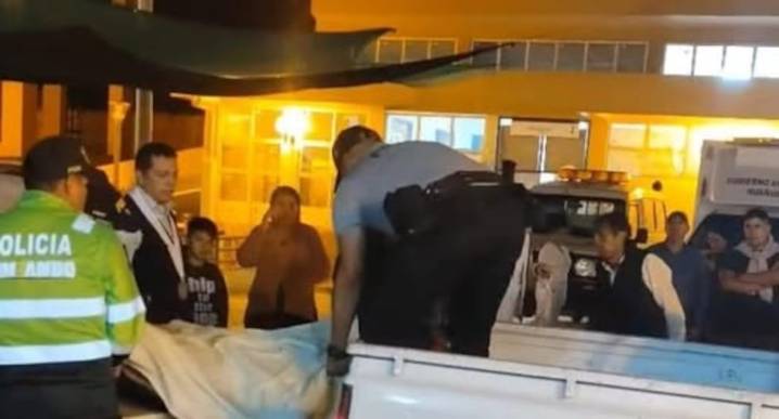 Joven muere aplastado por la pala mecánica de un cargador frontal en Huánuco