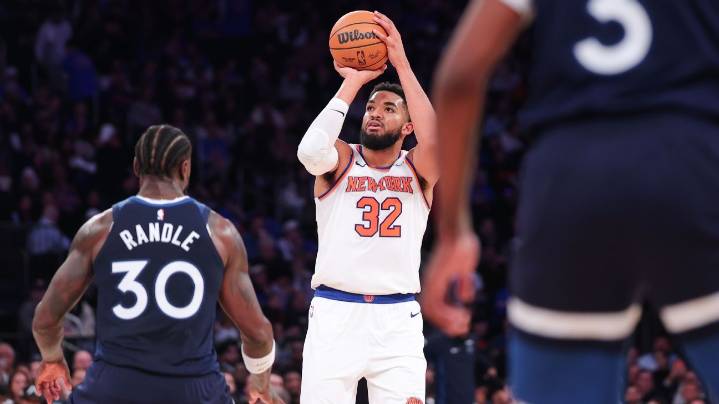 Karl-Anthony Towns 'still stunned' by trade as Knicks rout Wolves