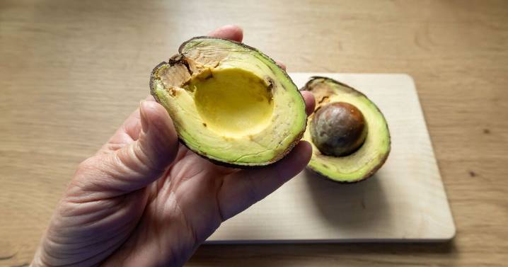 Avocados will ‘ripen’ in 24 hours when stored next to 1 kitchen staple