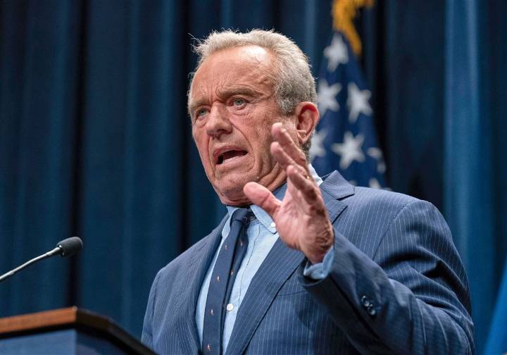 CDC website is changed to raise suspicions of a vaccines