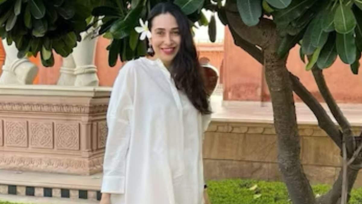 Karisma Kapoor Rents Out Bandra West Apartment In Mumbai For Rs 5.5 Lakh A Month