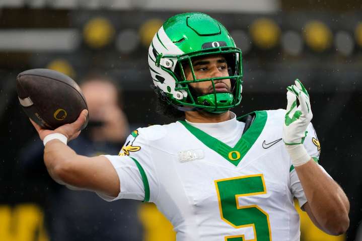 USC vs. Oregon FREE LIVE STREAM (11/22/25): Watch college football, Week 13 online
