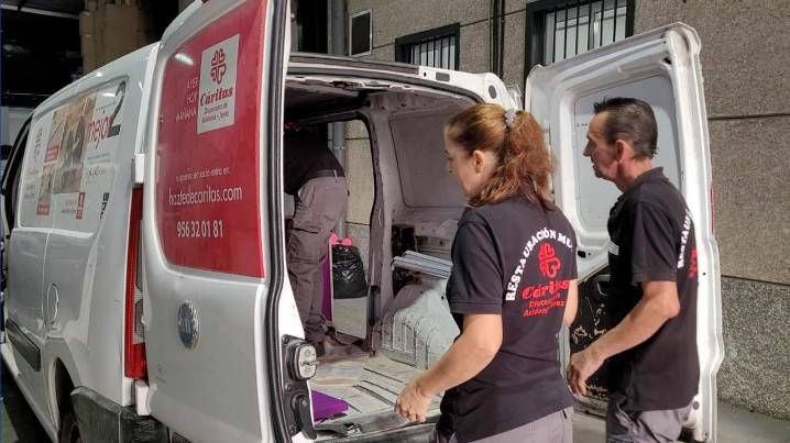 Los jóvenes se movilizan por causas sociales pero algunos desconfían de las ONG