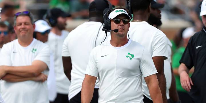 Oklahoma State to hire North Texas’ Eric Morris as new football coach