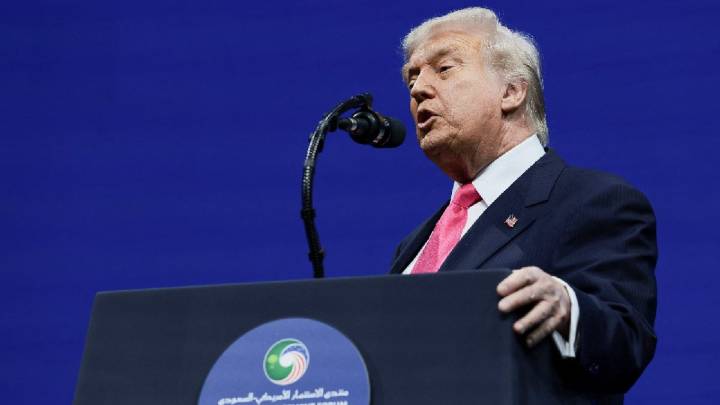 'Going To Fire Your Ass’: Trump Threatens Bessent, Tells Fed Chair Powell Has ‘Mental Problems’