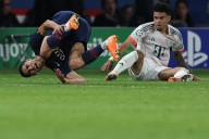 Primer tiempo fatal. El antihéroe: le hizo dos goles a PSG y vio la tarjeta roja por una patada a Hakimi, que se fue llorando