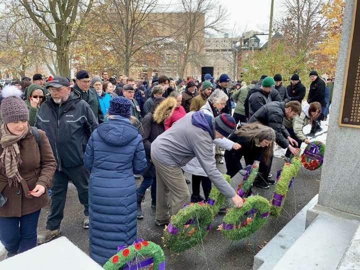 Kingston region marks Remembrance Day