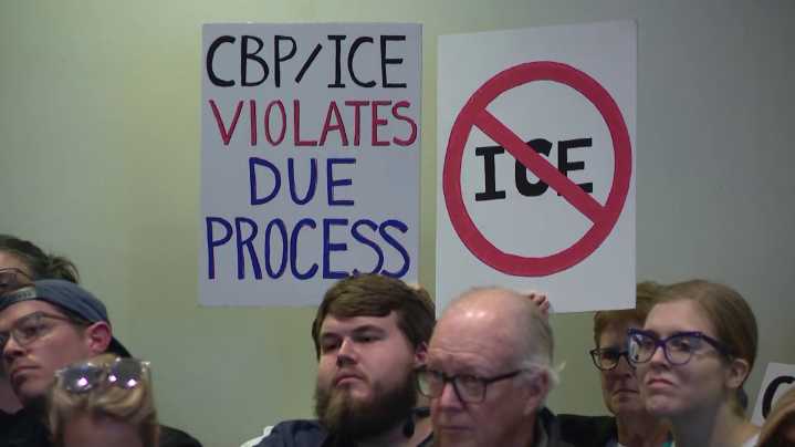 Advocates call on city leaders to act on Border Patrol as immigrant communities continue to remain on edge